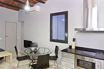 Dingdong Fira Apartments Barcelona 3*,  Spain