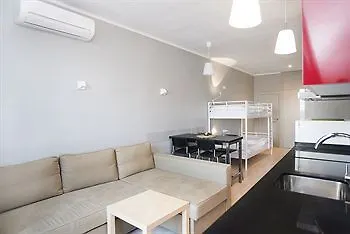 *** Hotel Dingdong Fira Apartments Barcelona Spain
