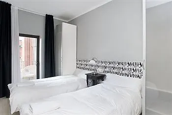 Hotel Dingdong Fira Apartments Barcelona