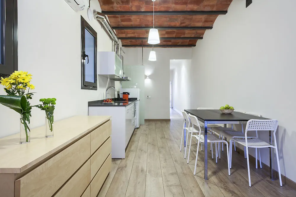 Dingdong Fira Apartments Barcelona Hotel