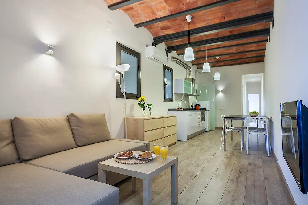 Dingdong Fira Apartments Barcelona Spain